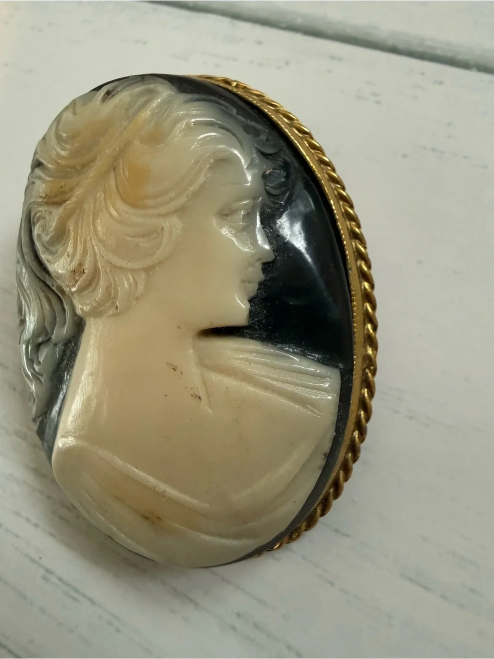 Classic Cameo Brooch in Cream and Black with Gold Frame